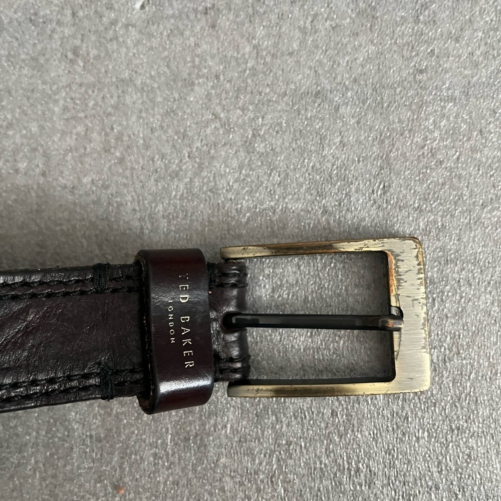 [34”/Max 45”]Ted Baker Dark Brown Leather Belt with Brassed Buckle- Italy